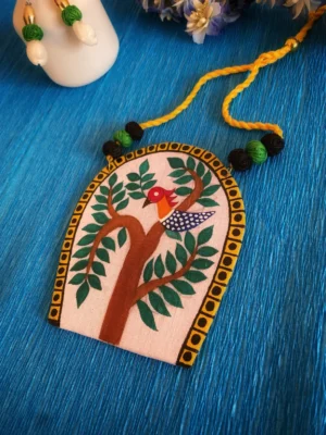 Chiraiyaa Hand Painted Necklace Set